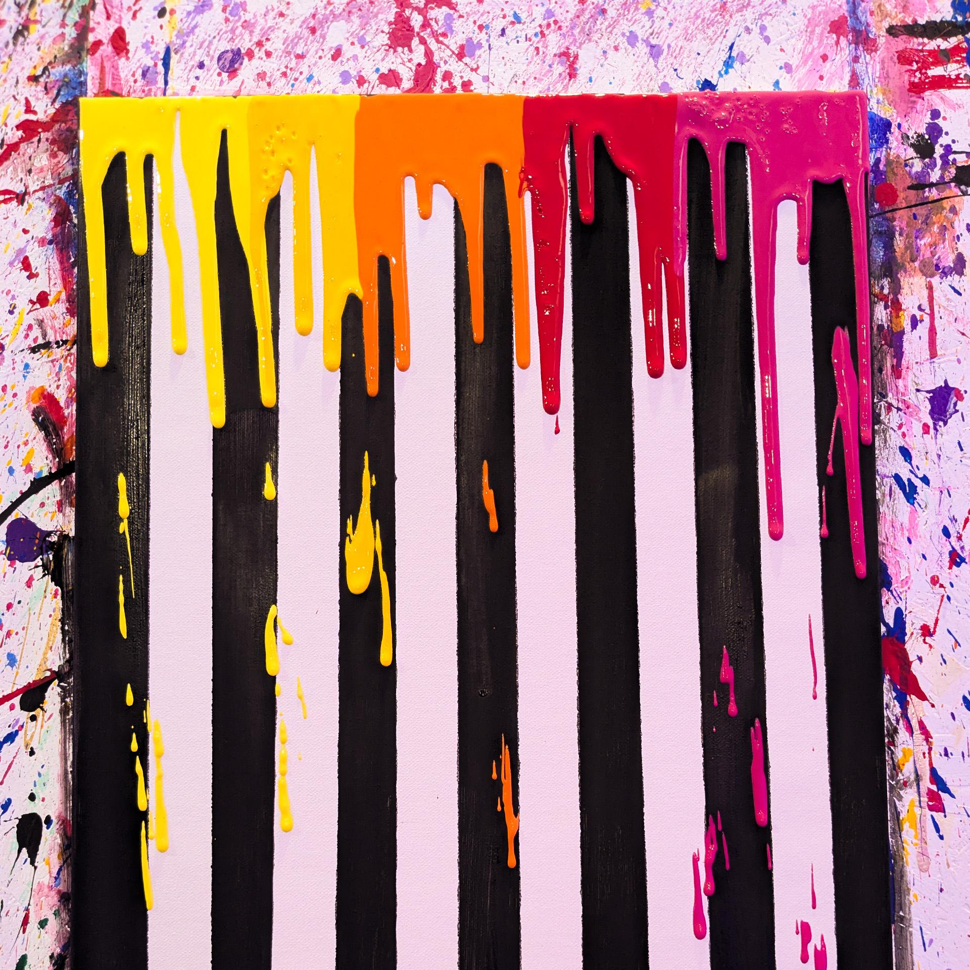 Gast schleudert Farbe beim Action Painting in Kassel.